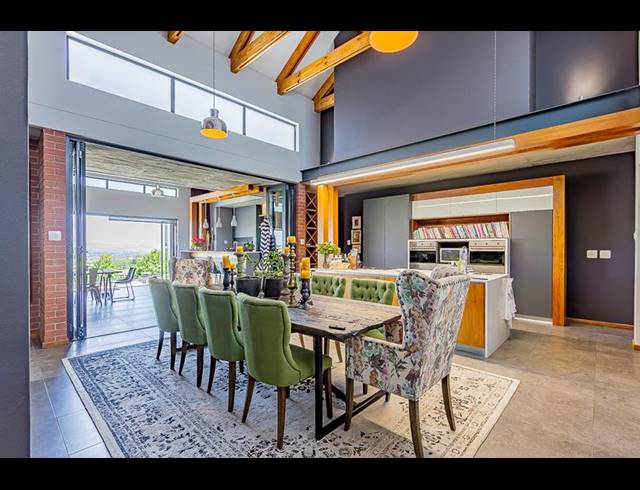 4 BEDROOM HOUSE FOR SALE IN COPPERLEAF ESTATE